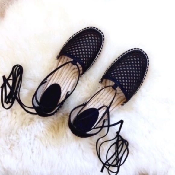 Frye Leo Perforated Ankle Wrap Leather Espadrilles - Picture 2 of 7